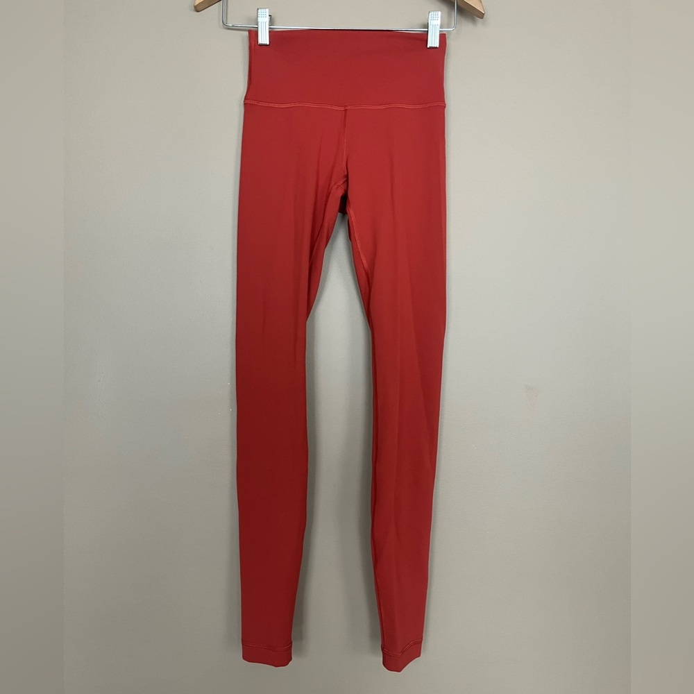 {Lululemon} Wunder Train High-Rise Tight 28" Leggings - Womens 4